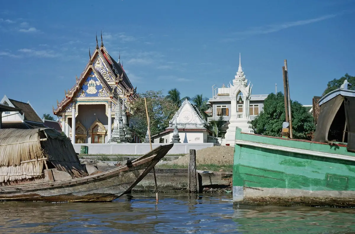 Bangkok & Pattaya Escorted 6D5N — Day 3 — Nong Nooch Tropical Garden · Sanctuary of Truth · transfer Bangkok · Asiatique riverfront (B/L/D)